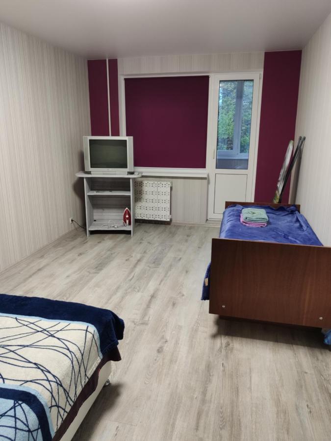 Затишна Квартира Apartment Cherkasy Ngoại thất bức ảnh